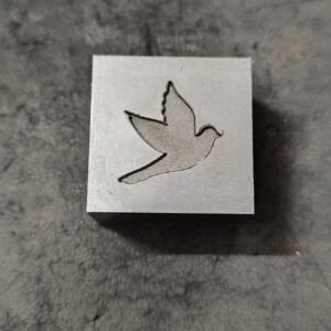 Bird | Flying Bird | impression die | jewelry die | engraving die | charm die | concho die | vintage die | metal die | Pendant | Locket